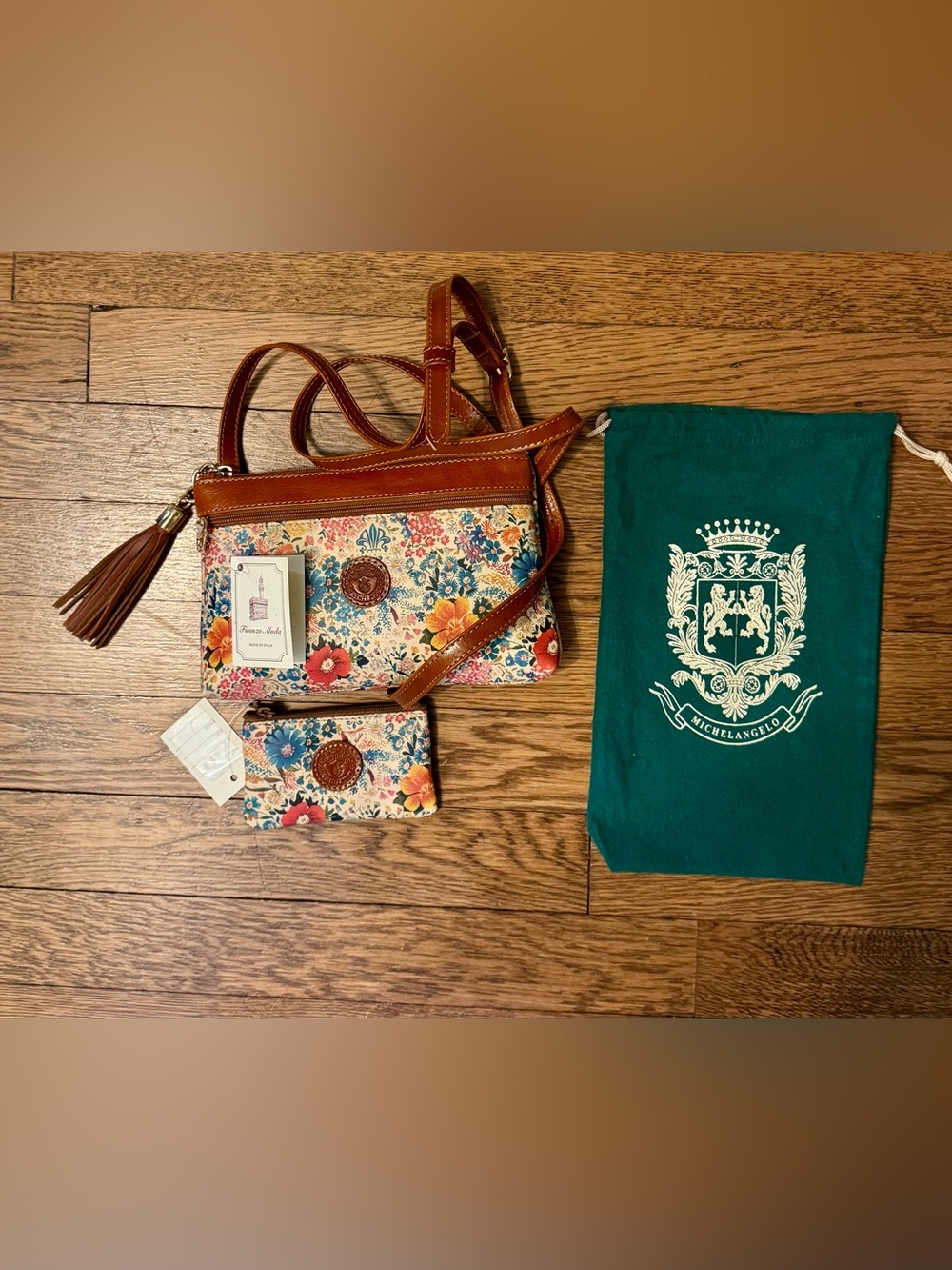 NWT- Michelangelo Firenze Moda Floral Crossbody & Coin Wallet